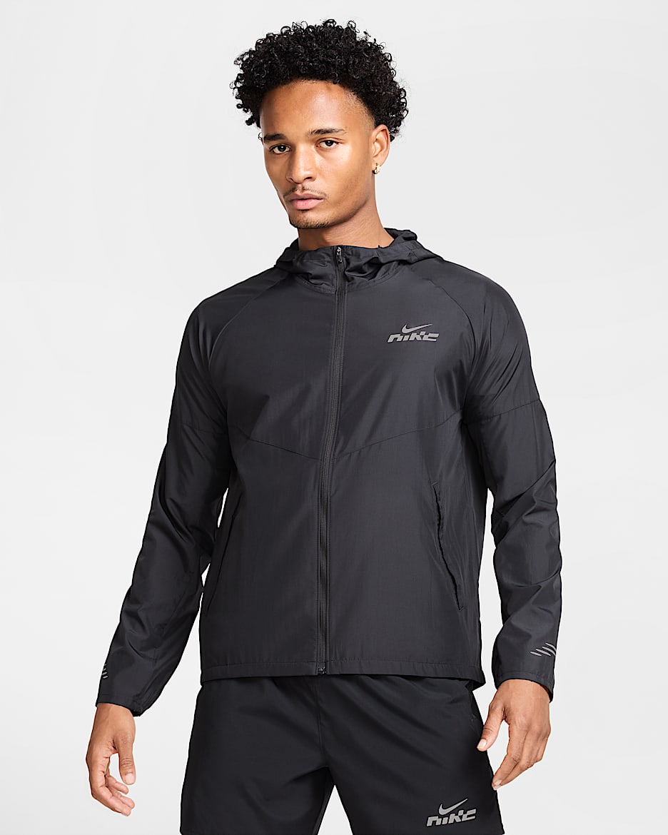 Nike Miler Flash Men s Water Repellent Running Jacket. Nike IL